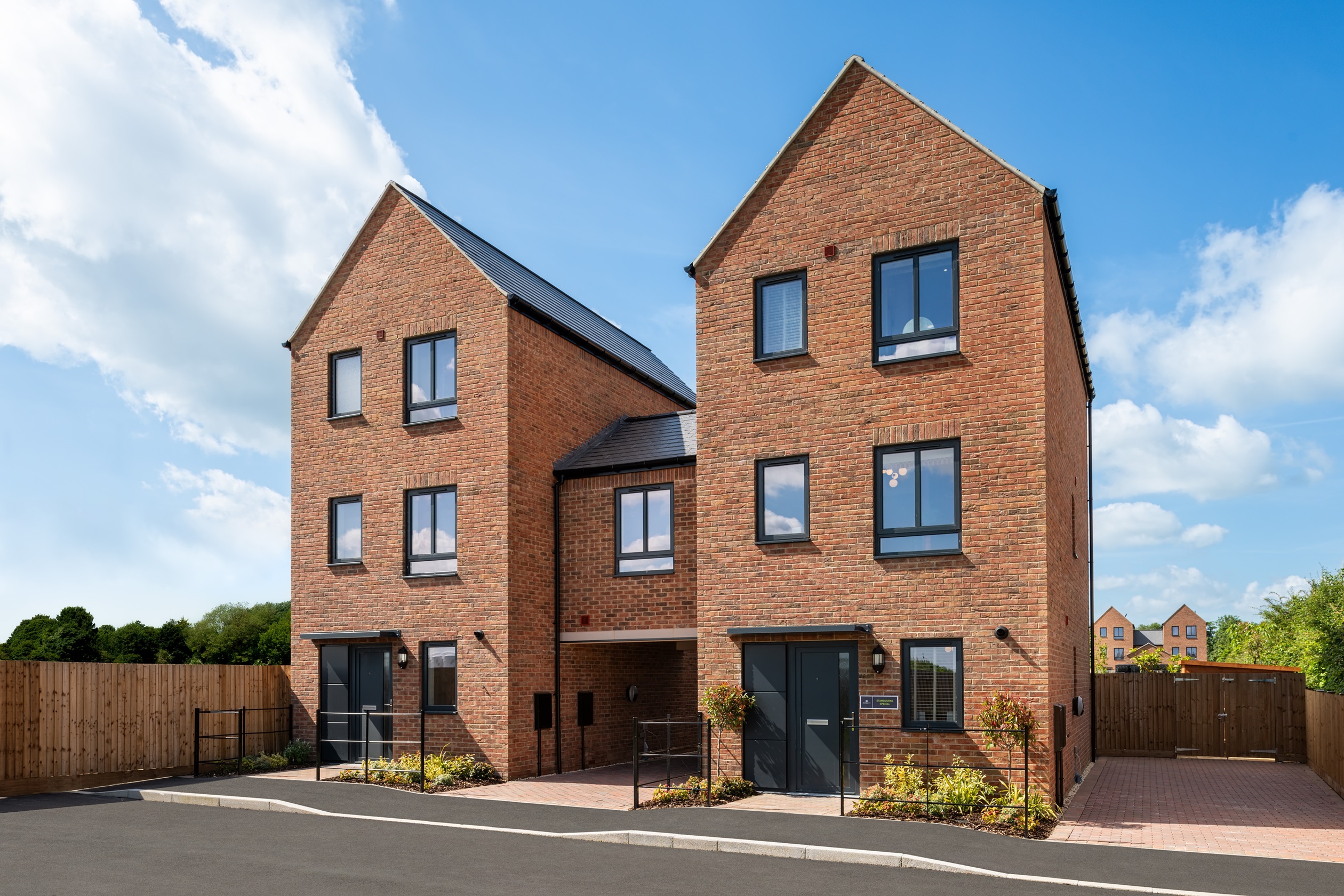 BDW CAMBS DARWIN BH STAMBOURNE SPECIAL SHOW HOME